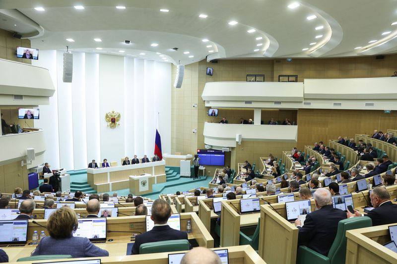 Вы сейчас просматриваете Совет Федерации одобрил закон о поправках в ФЗ «О государственном языке Российской Федерации»