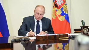 Подробнее о статье Президент России Владимир Путин вчера подписал указ о награждении государственными наградами Российской Федерации