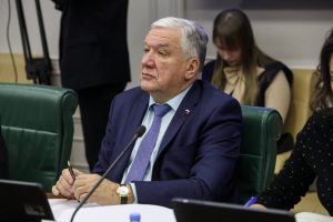 Подробнее о статье 26 октября, выступил на круглом столе на тему: «Противодействие враждебным нарративам в информационной, культурной и образовательной среде»