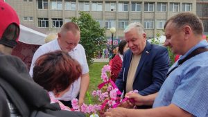 Подробнее о статье Вчера впервые посетил интересный и яркий фестиваль Тамбовской области «Вишневарово».