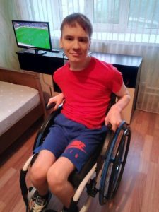 Подробнее о статье Некоторое время назад ко мне на прием обратился Александр Владимирович с просьбой помочь приобрести активную инвалидную коляску для сына Кирилла.